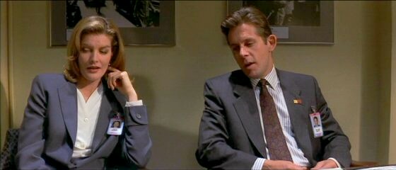 Rene Russo with Gary Cole in In the Line of Fire